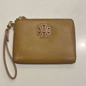 Tory Burch Lily zip pouch